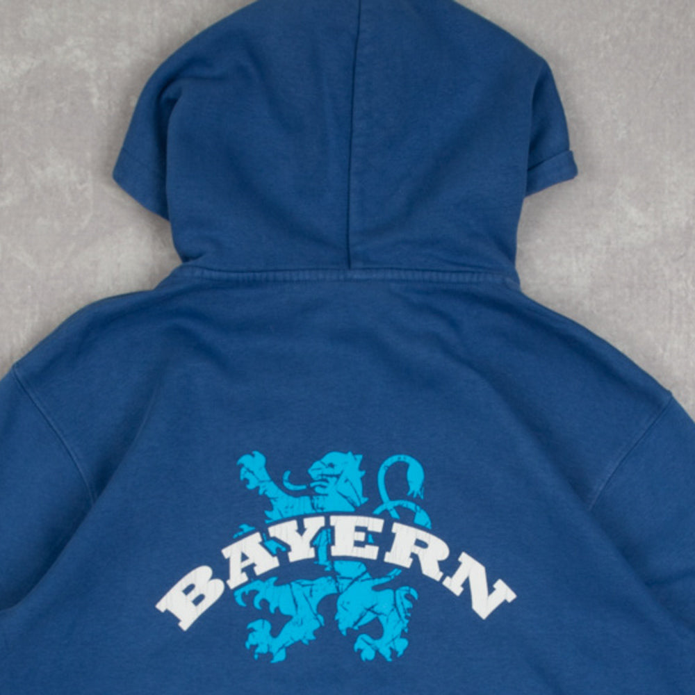 MEN'S VINTAGE RUSSELL ATHLETIC BAYERN ZIP UP HOODED SWEATSHIRT - MEDIUM