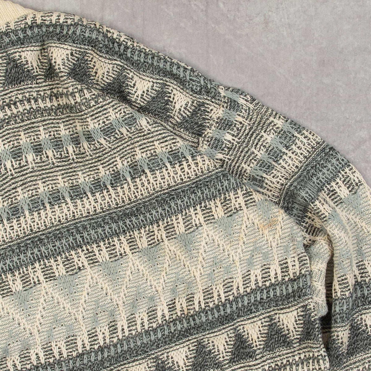 MEN'S VINTAGE 1990S STRUCTURED PATTERNED KNITTED JUMPER - X-LARGE