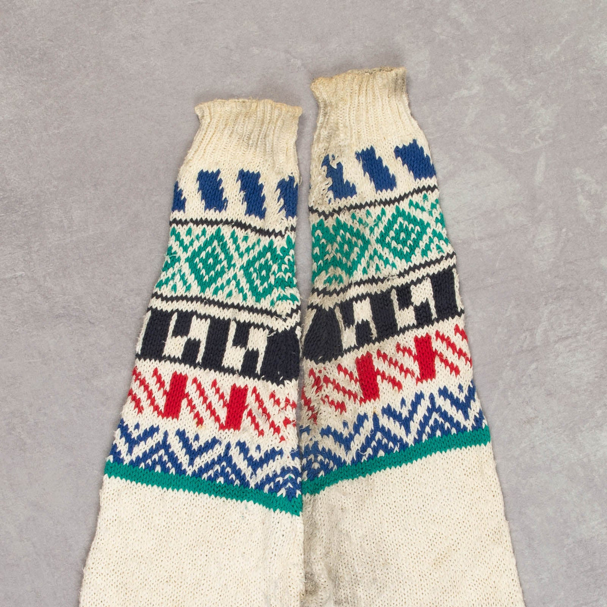 MEN'S VINTAGE 1980S PATTERNED KNITTED JUMPER - SMALL