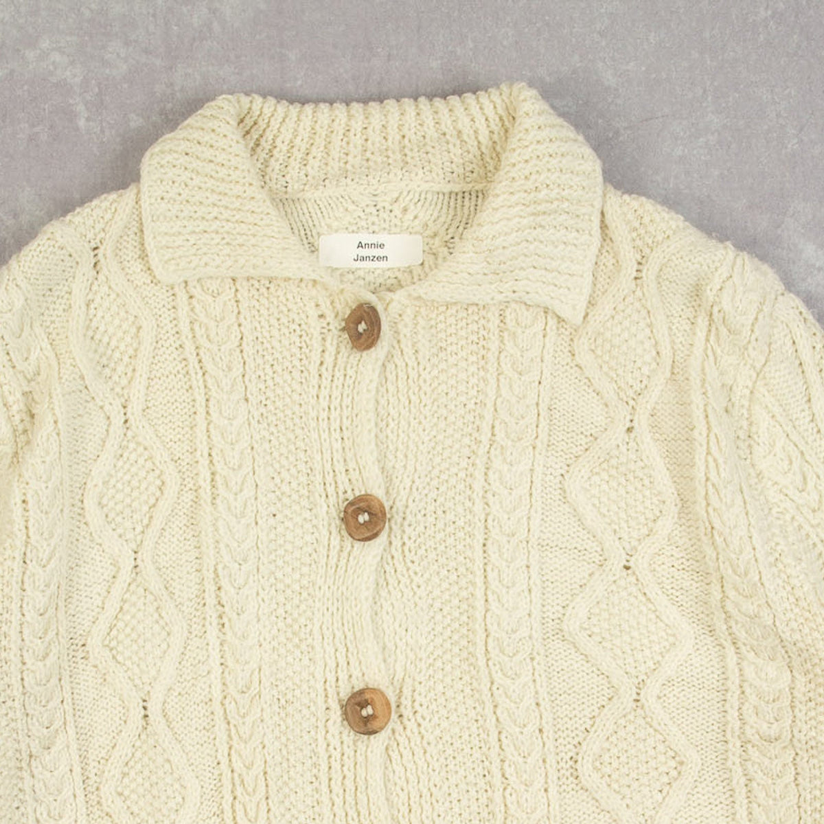 WOMEN'S VINTAGE 1990S ARAN COLLARED KNITTED CARDIGAN - LARGE
