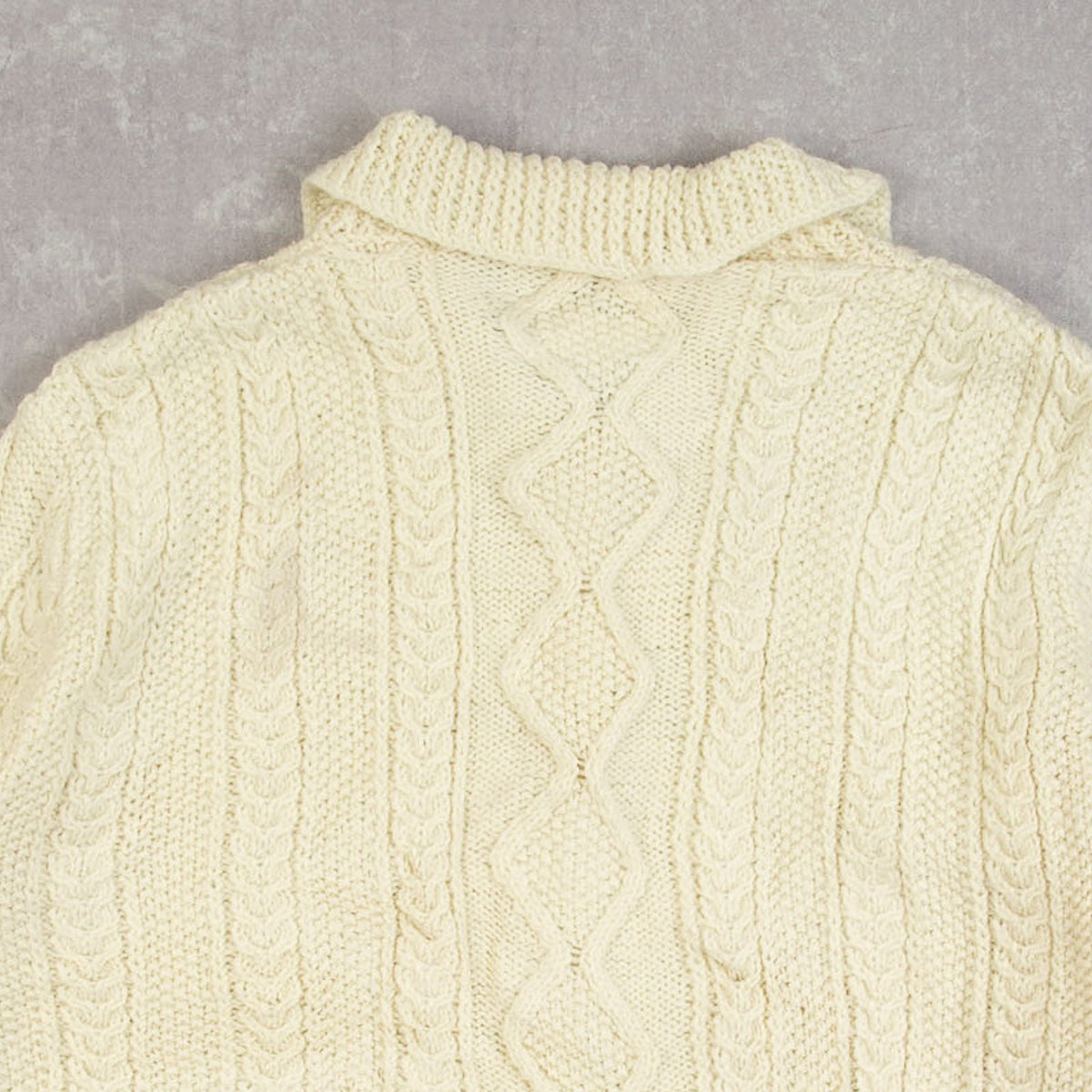 WOMEN'S VINTAGE 1990S ARAN COLLARED KNITTED CARDIGAN - LARGE