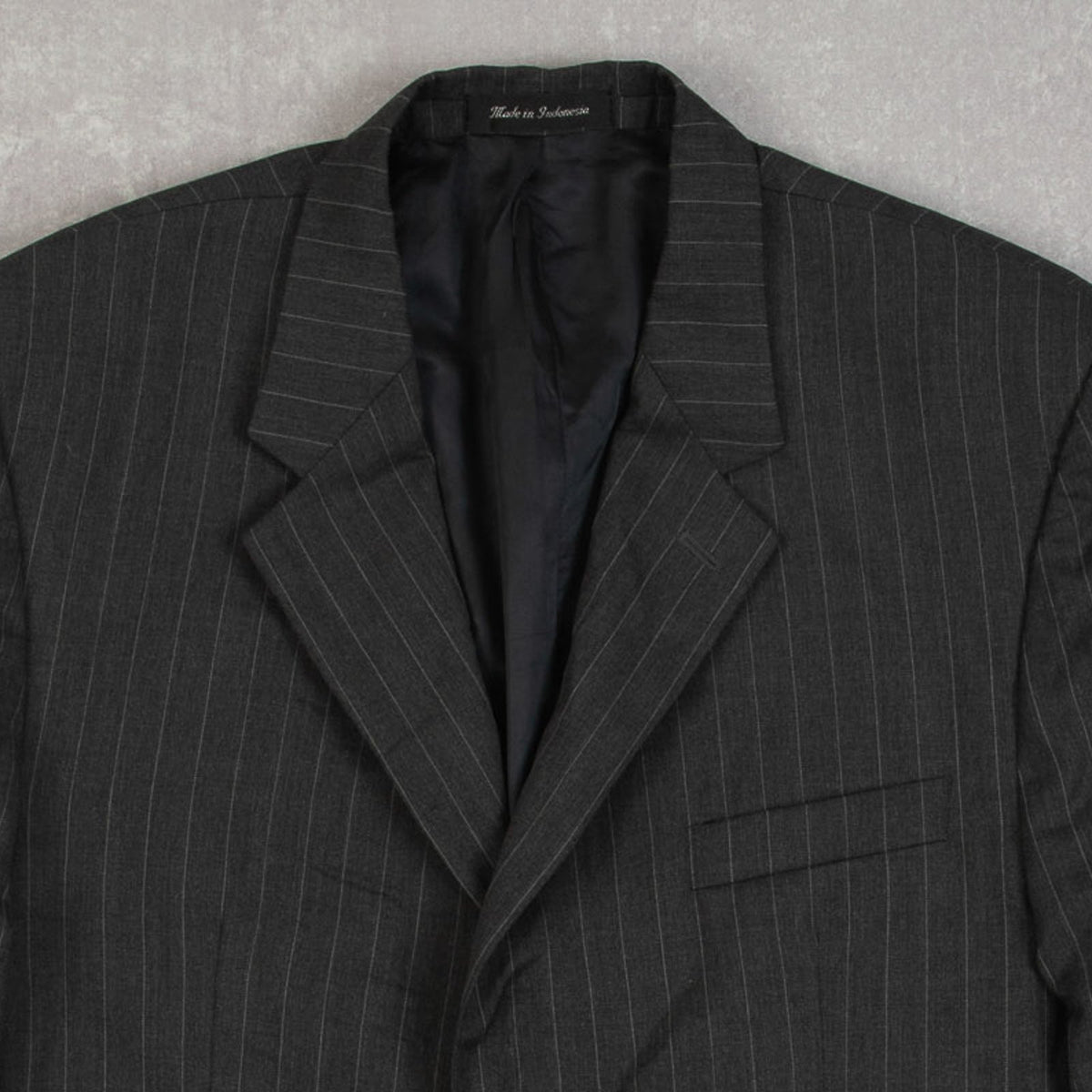 MEN'S VINTAGE CHAPS PIN STRIPE BLAZER SUIT JACKET - MEDIUM
