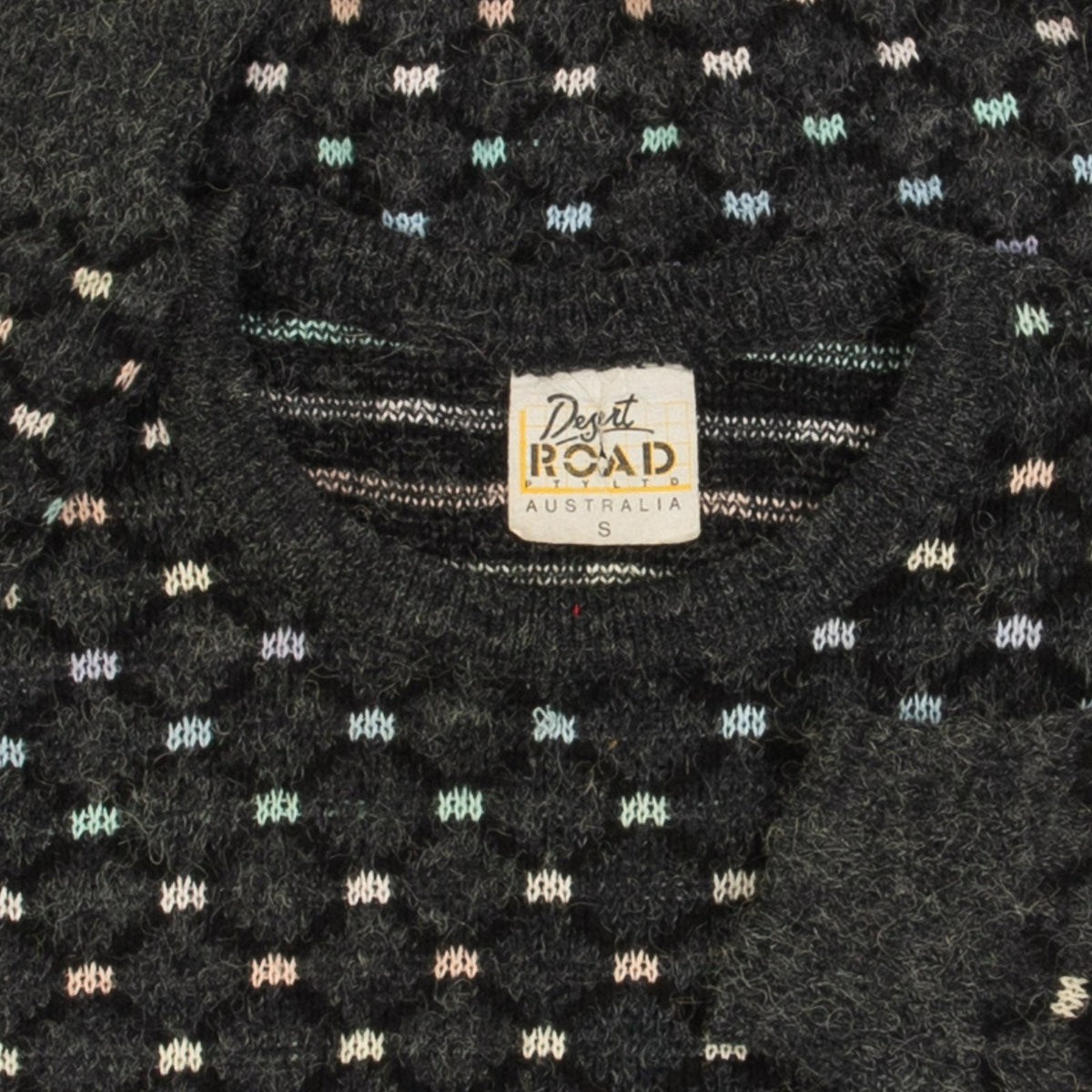 WOMEN'S VINTAGE 1980S JUMPER - LARGE