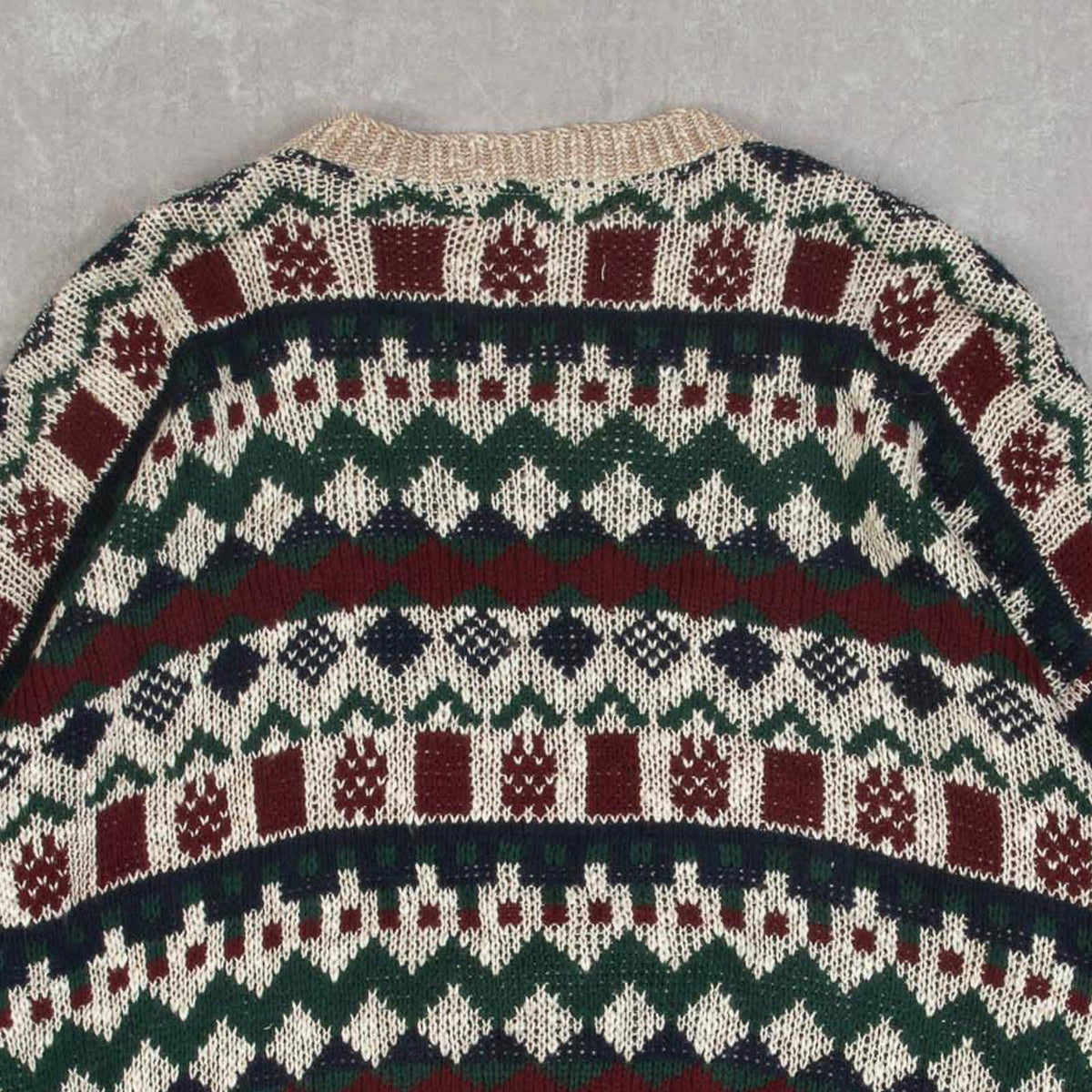 MEN'S VINTAGE 1990S PATTERNED KNITTED CARDIGAN - MEDIUM