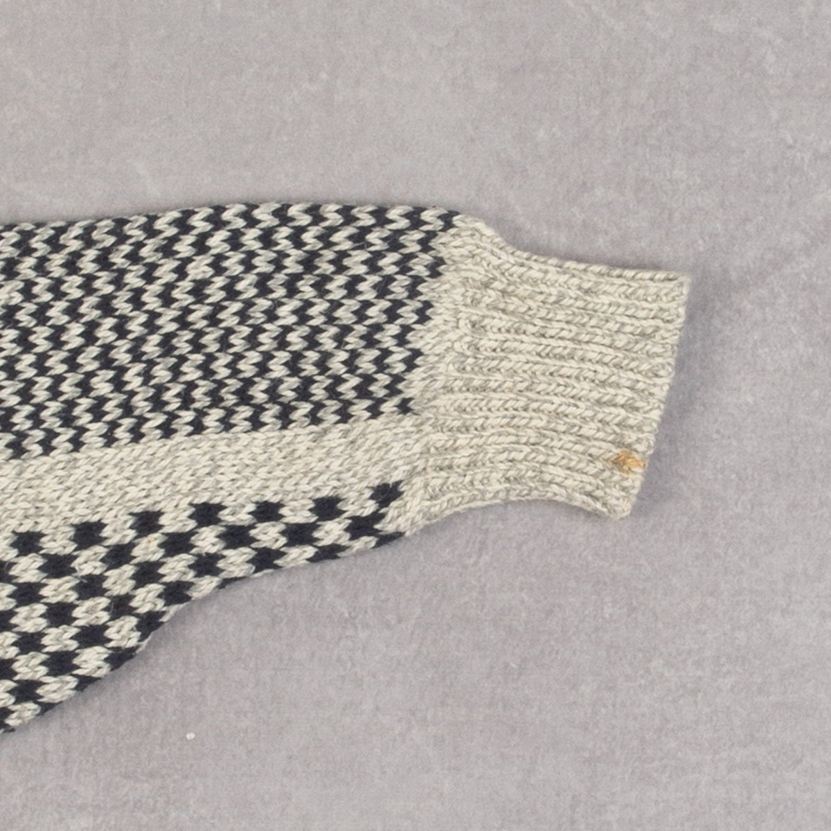 MEN'S VINTAGE 1990S GRID PATTERNED KNITTED JUMPER - LARGE