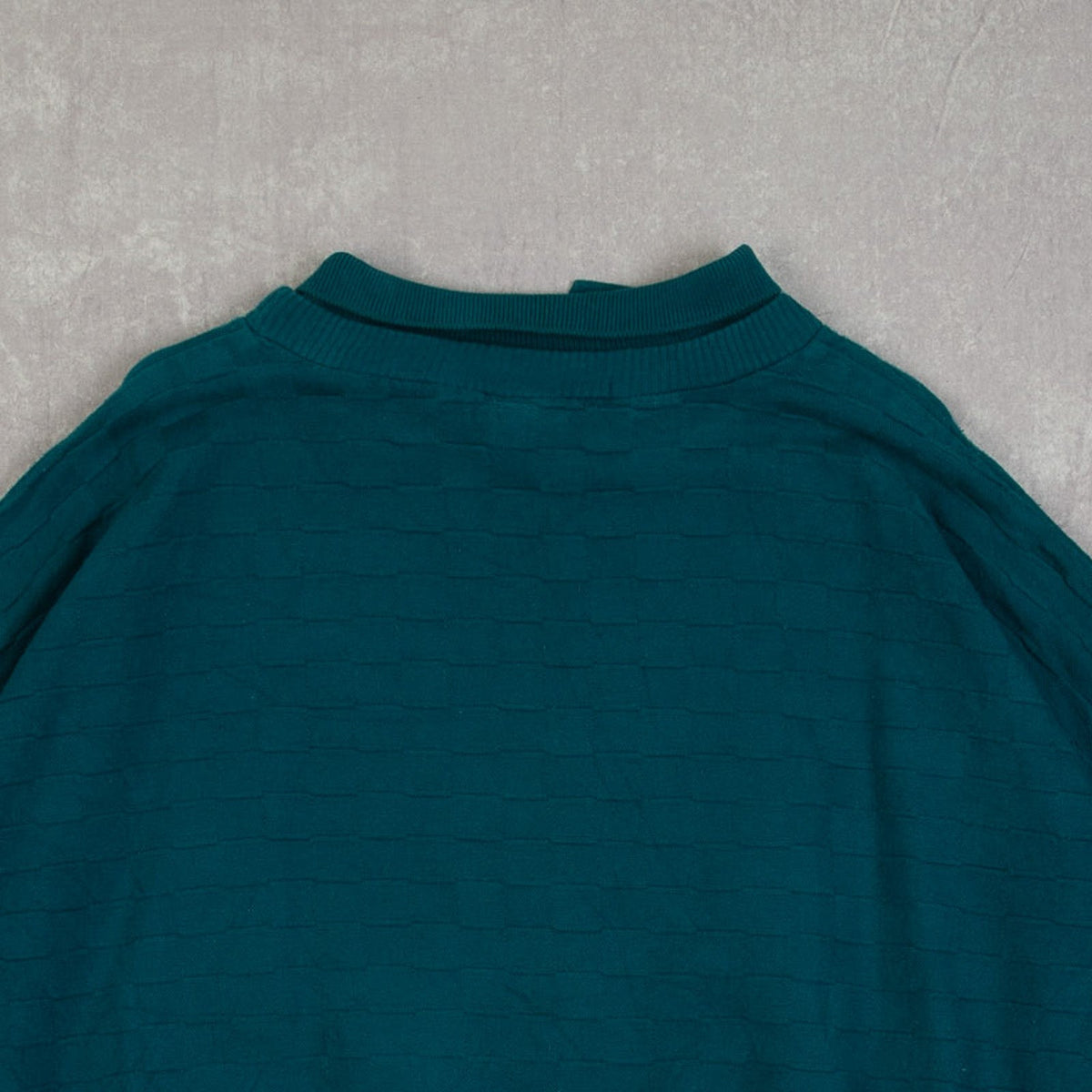 MEN'S VINTAGE 1990S FLAGSHIP STRUCTURED COLLARED SWEATSHIRT - XX-LARGE