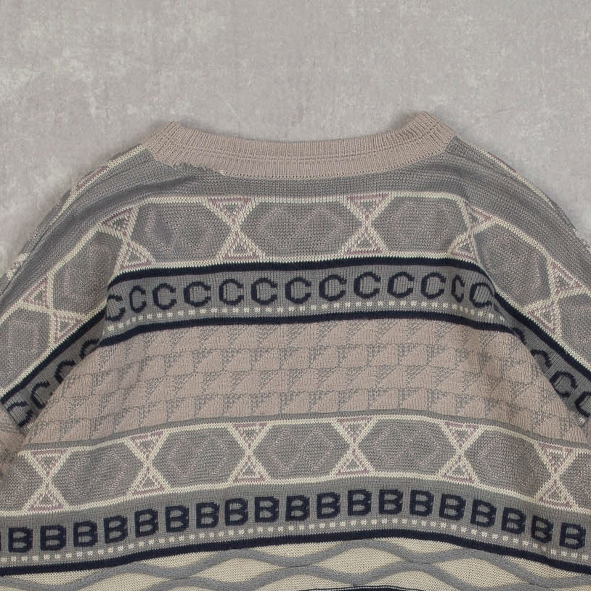 MEN'S VINTAGE 1980S STRUCTURED PATTERNED KNITTED JUMPER - LARGE