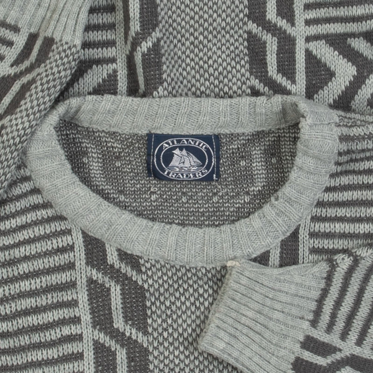 WOMEN'S VINTAGE 1980S STRIPED PATTERNED KNITTED JUMPER - LARGE