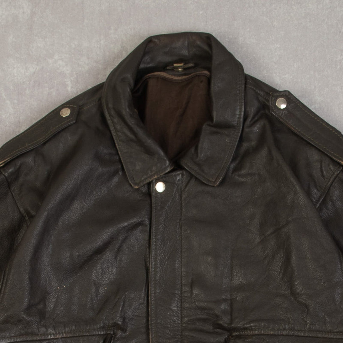 MEN'S VINTAGE 1980S G-2 LEATHER FLIGHT JACKET - LARGE