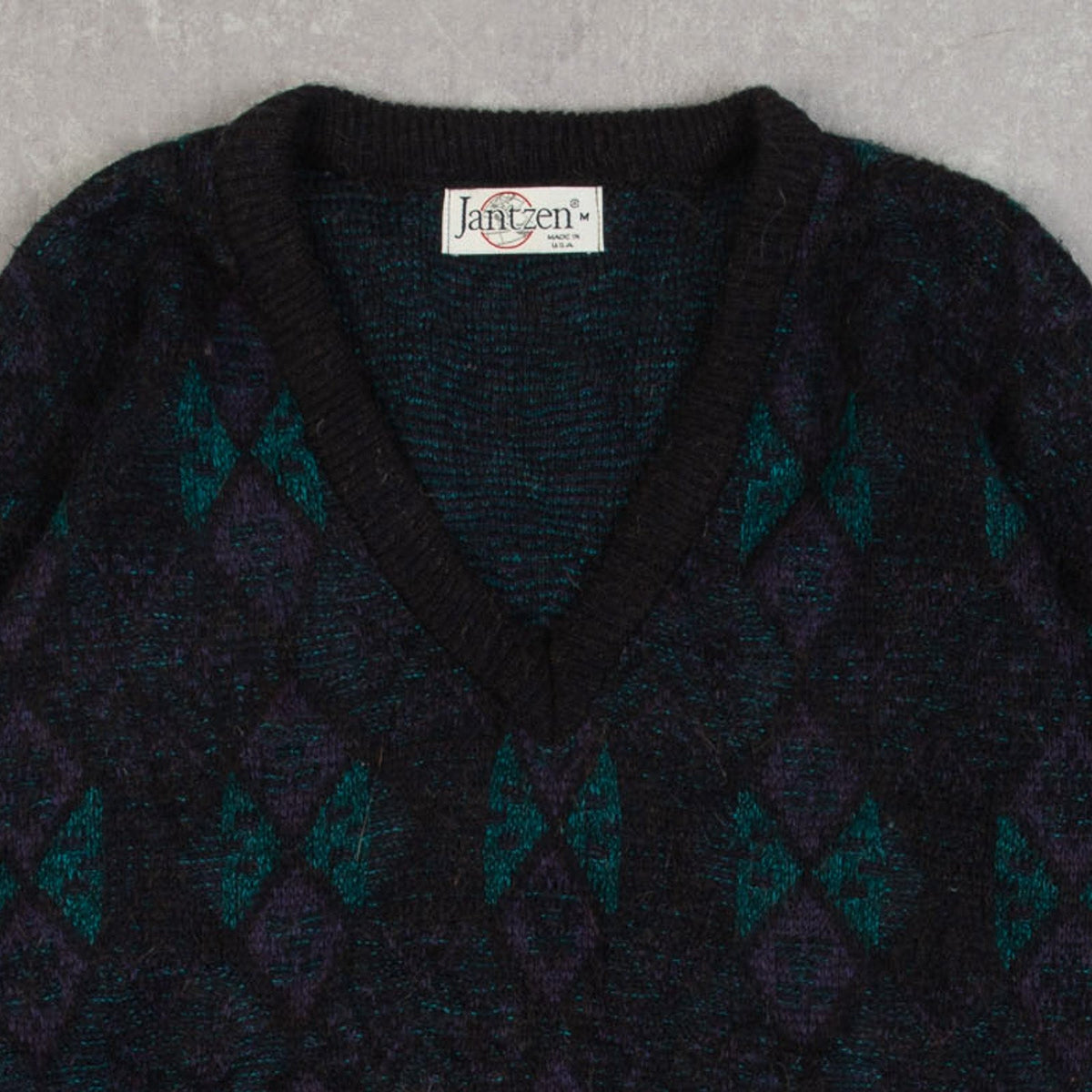 MEN'S VINTAGE 1980S PATTERNED KNITTED JUMPER - MEDIUM