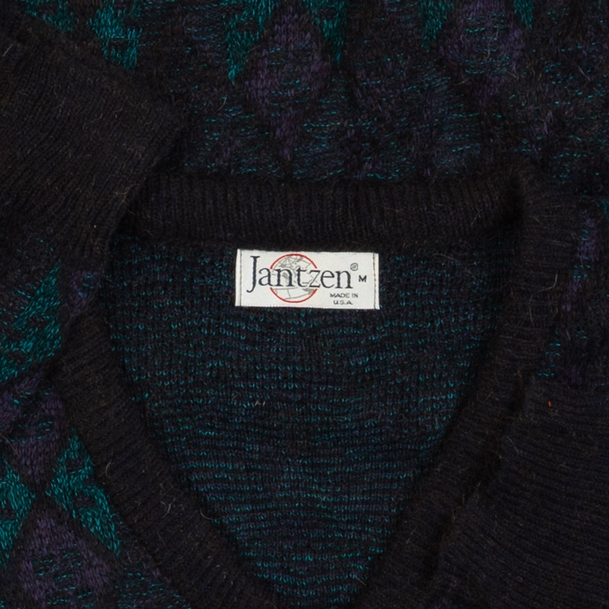 MEN'S VINTAGE 1980S PATTERNED KNITTED JUMPER - MEDIUM