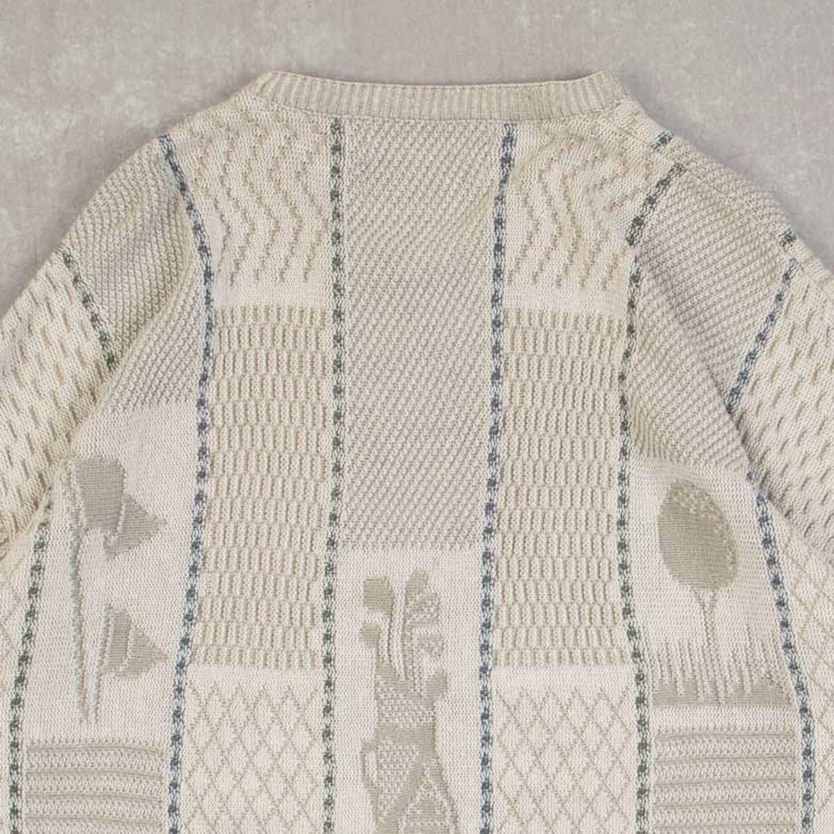 MEN'S VINTAGE 1990S STRUCTURED PATTERNED KNITTED JUMPER - LARGE
