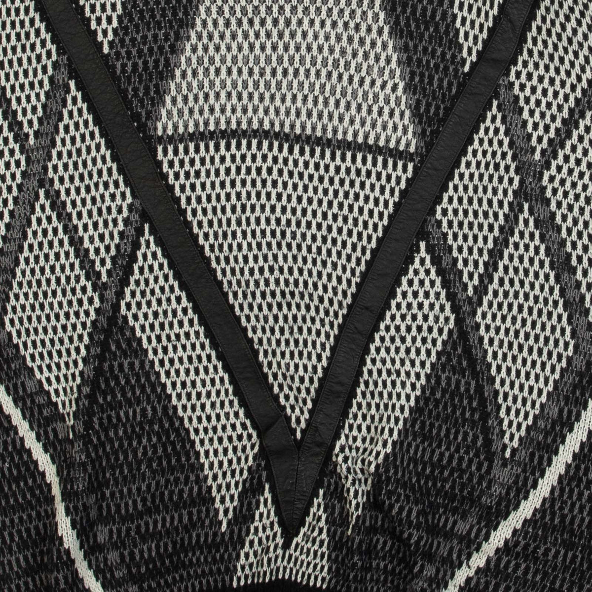 MEN'S VINTAGE 1990S PATTERNED LEATHER PATCH KNITTED JUMPER - X-LARGE