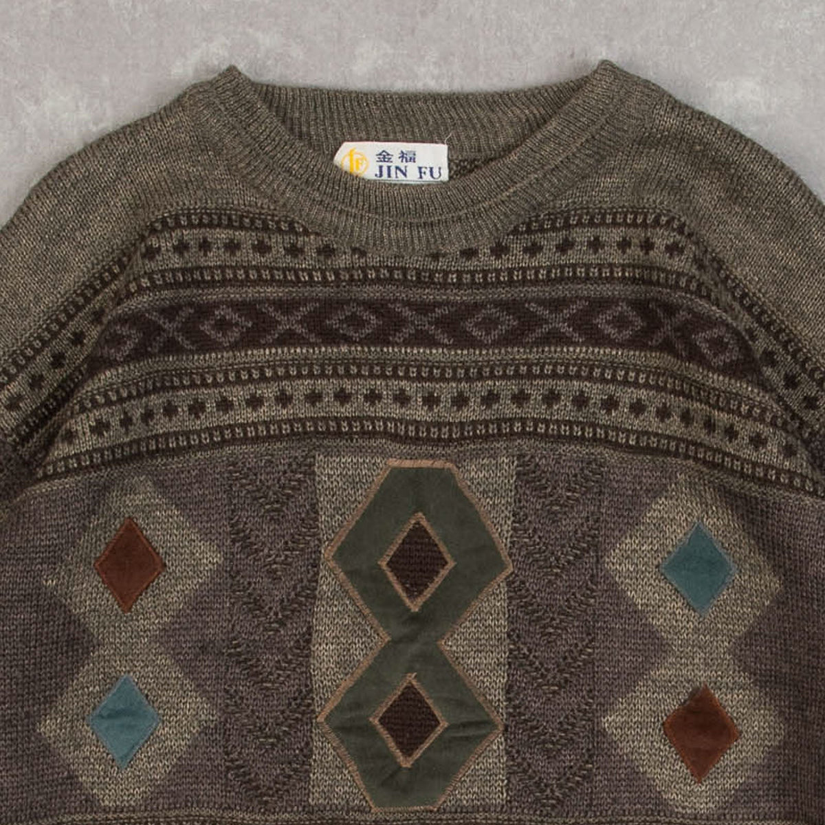 MEN'S VINTAGE 1980S FELT PATCH PATTERNED KNITTE JUMPER - MEDIUM