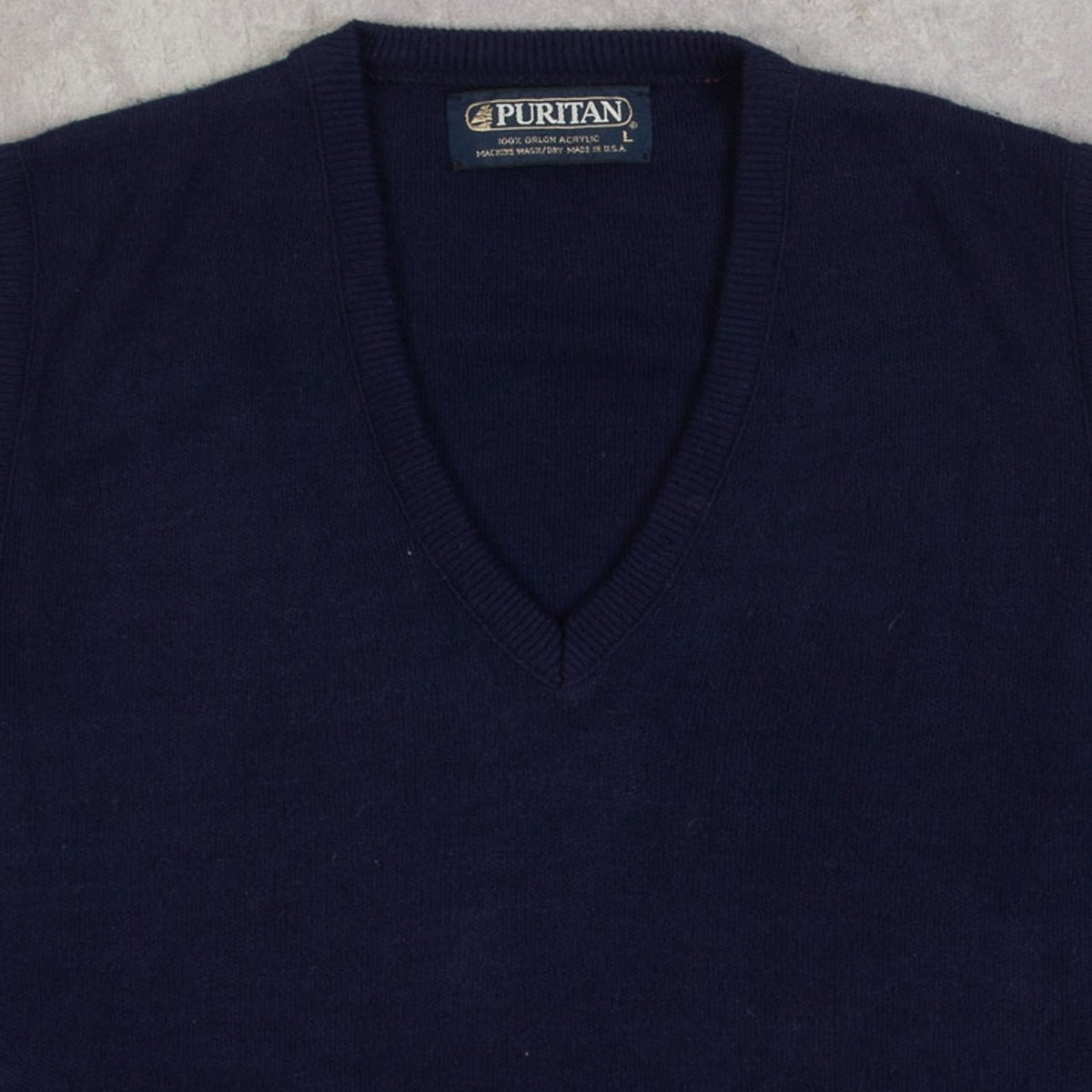 MEN'S VINTAGE 1980S SWEATER VEST KNITTED JUMPER - LARGE