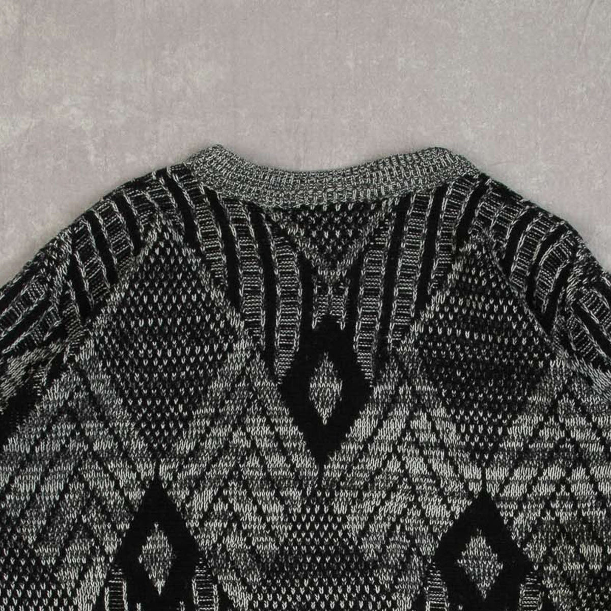 MEN'S VINTAGE 1990S PATTERNED LEATHER PATCH JUMPER - X-LARGE TALL