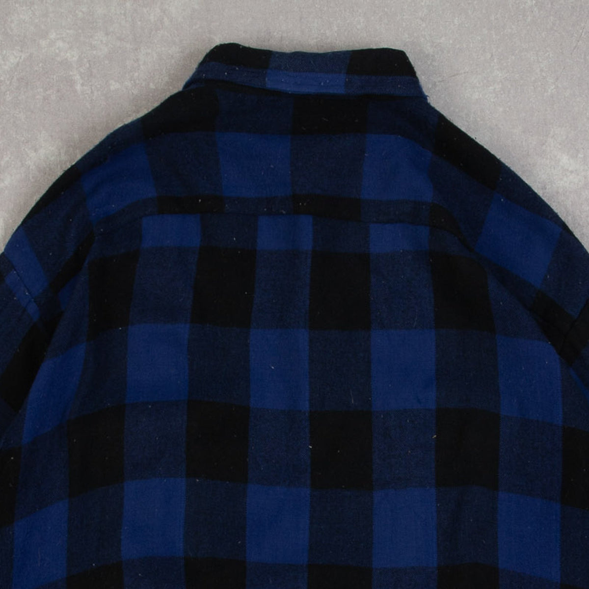 MEN'S VINTAGE 1980S CHECKED WOOL STYLE SHIRT - X-LARGE
