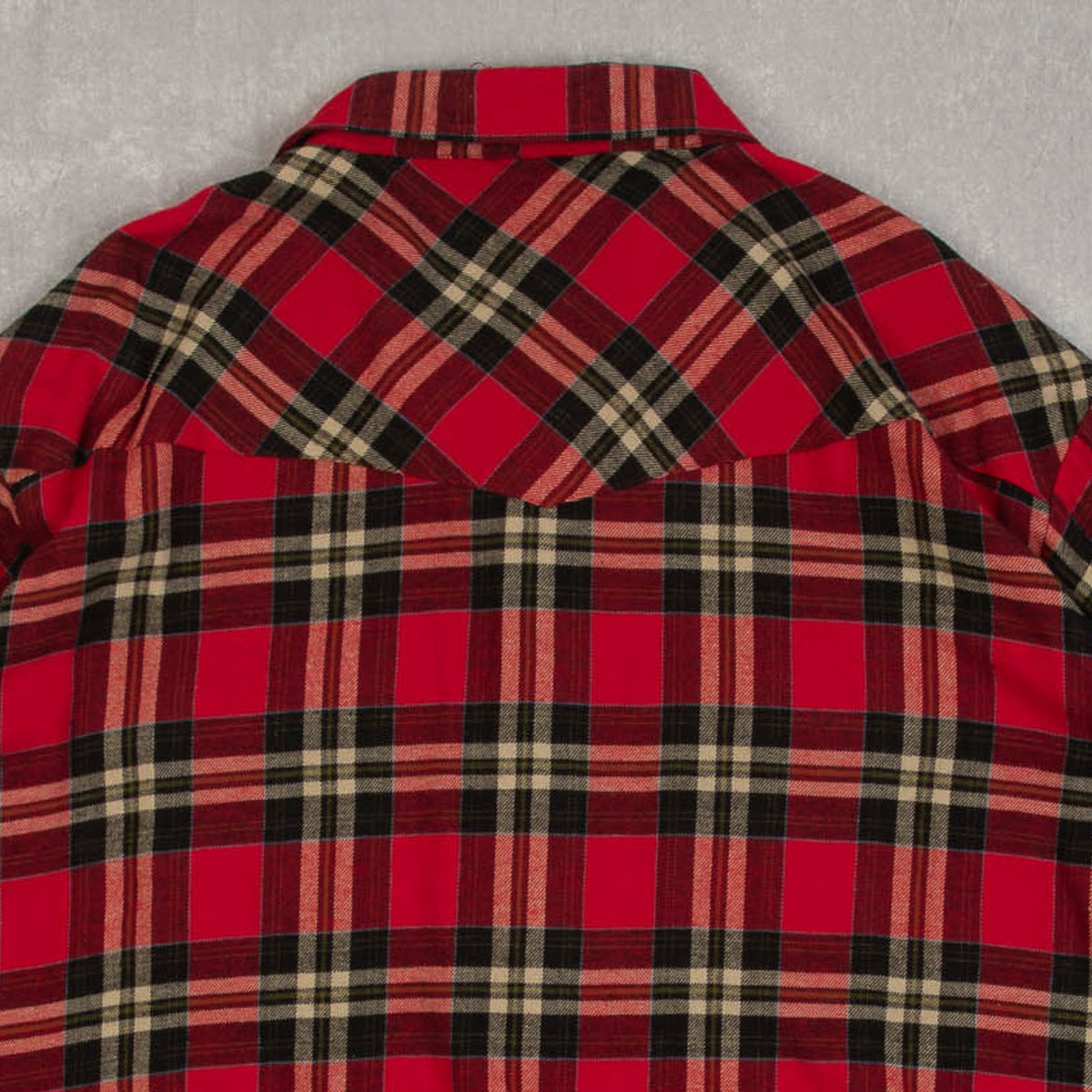 MEN'S VINTAGE 1990S CHECKED LONG SLEEVED SHIRT - XX-LARGE