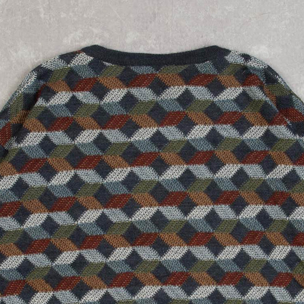 MEN'S VINTAGE 1990S PATTERNED KNITTED JUMPER - X-LARGE