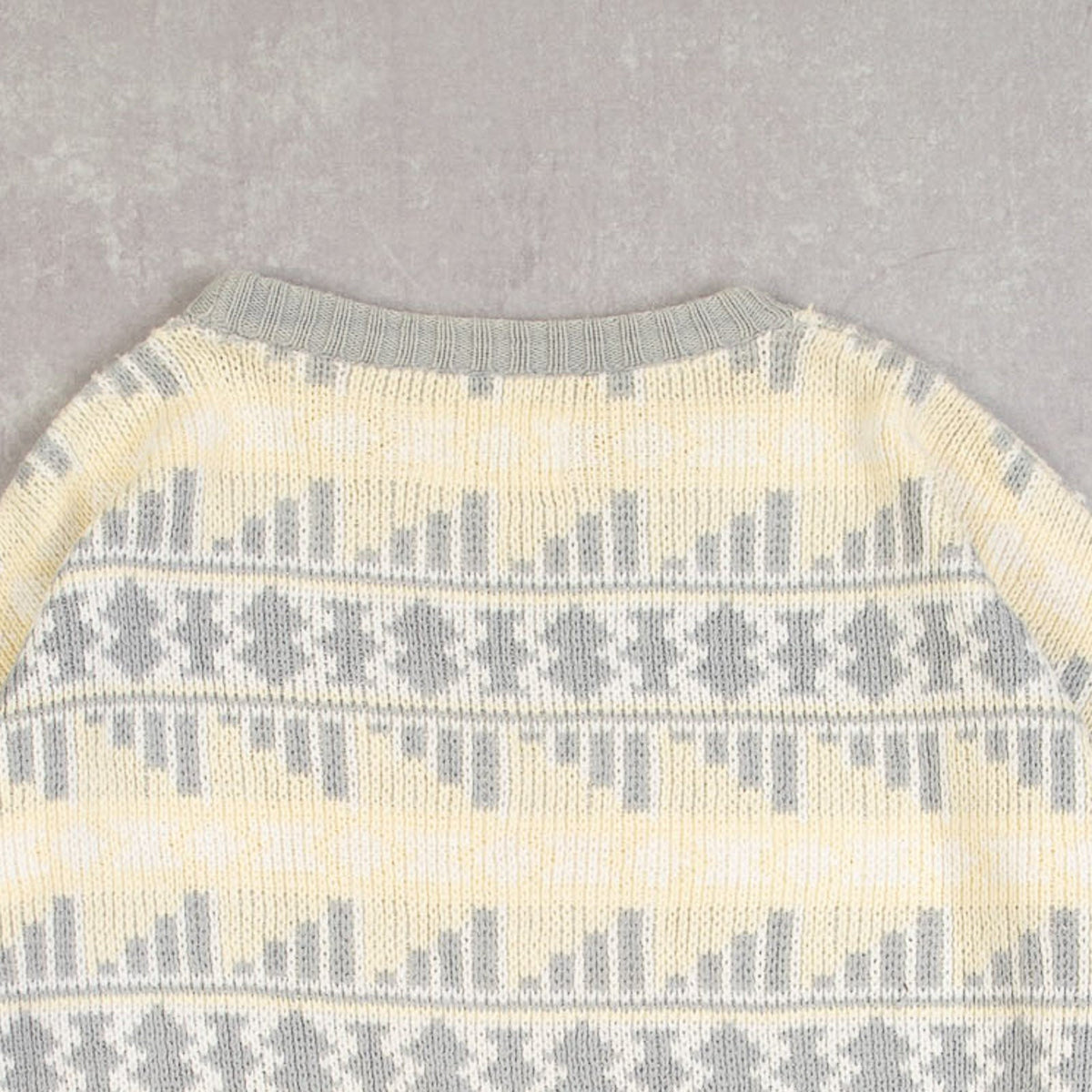 MEN'S VINTAGE 1980S PATTERNED KNITTED JUMPER - LARGE