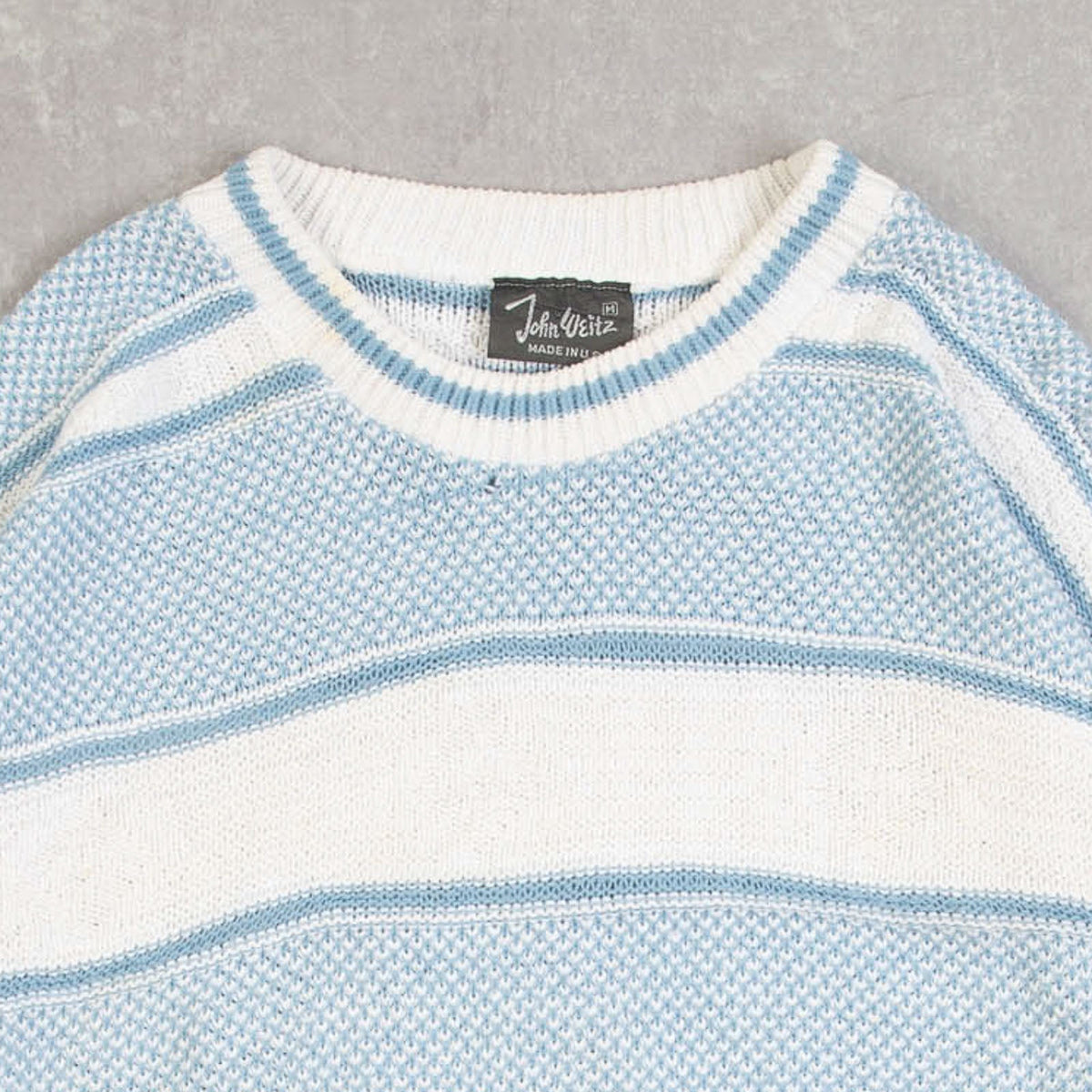MEN'S VINTAGE 1990S STRIPED STRUCTURED KNITTED JUMPER - MEDIUM