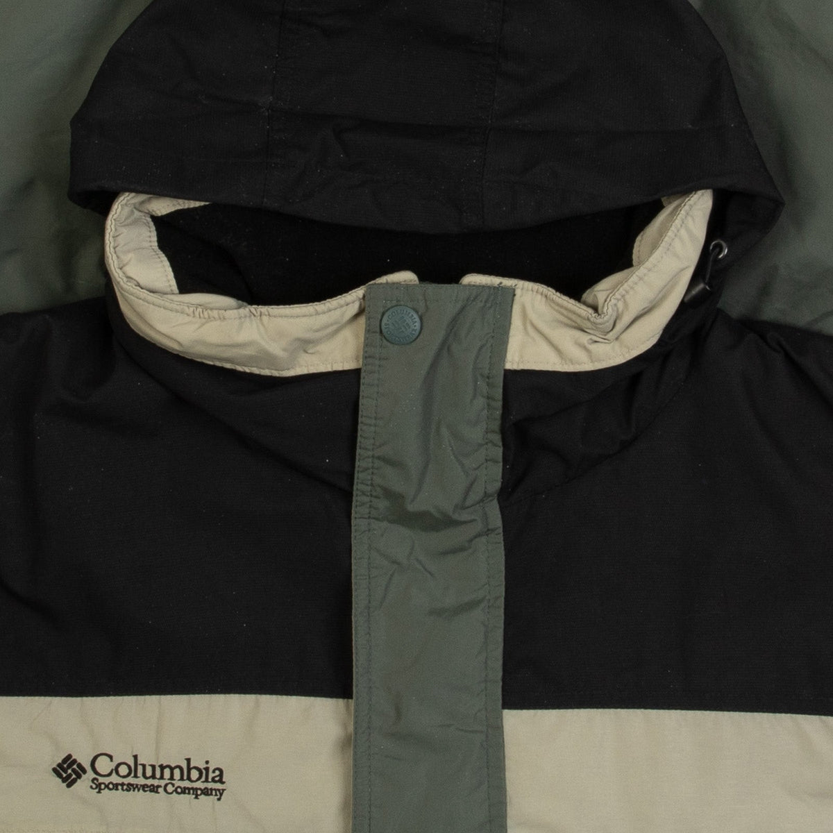 MEN'S VINTAGE COLUMBIA HOODED JACKET - LARGE