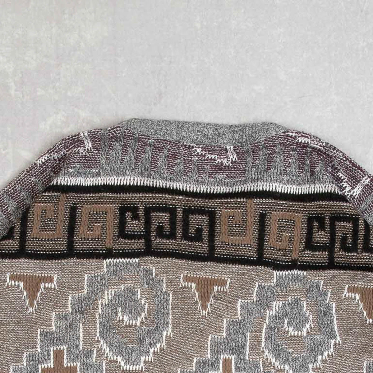MEN'S VINTAGE 1990S STRUCTURED PATTERNED KNITTED JUMPER - MEDIUM