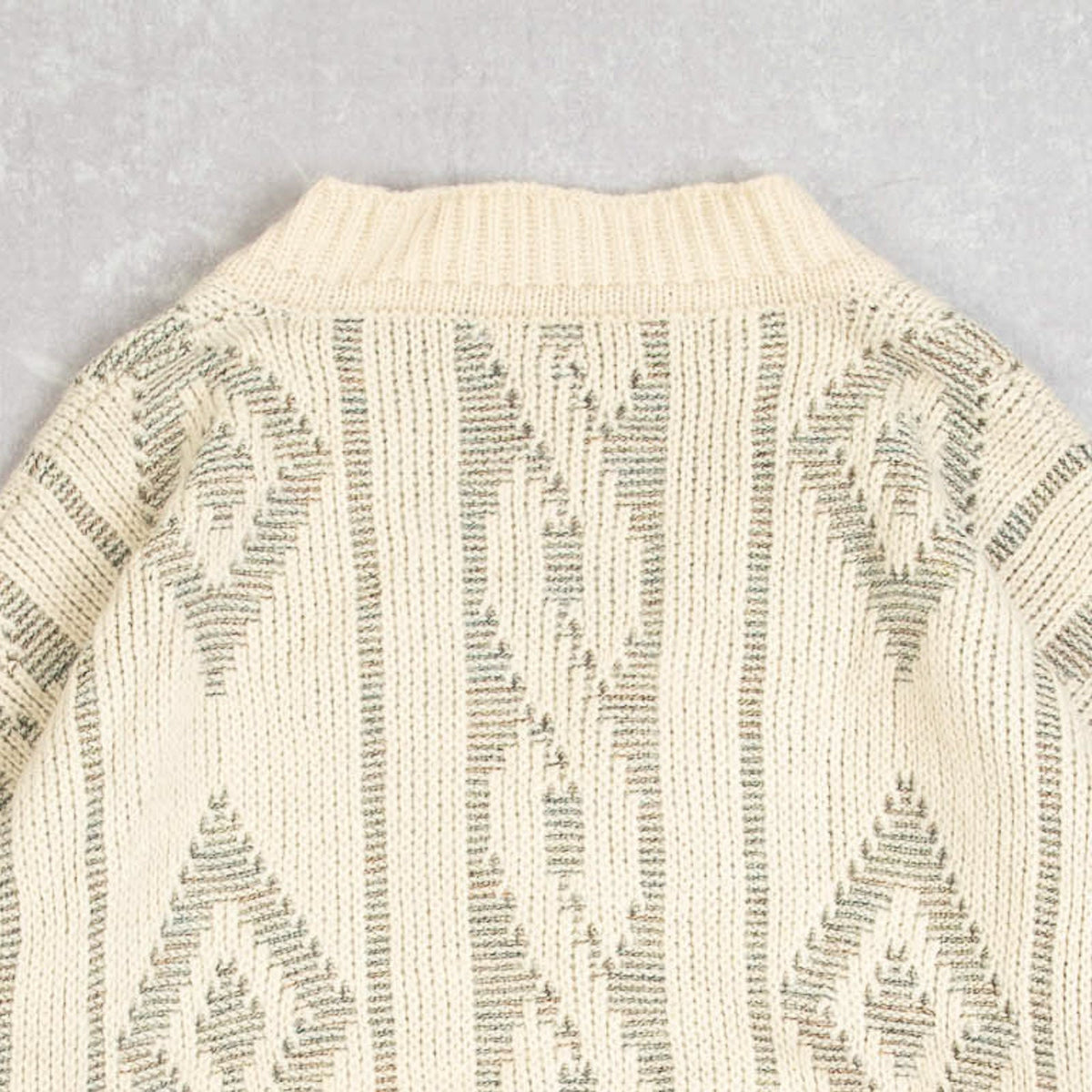 MEN'S VINTAGE 1980S STRUCTURED PATTERNED KNITTED JUMPER - MEDIUM