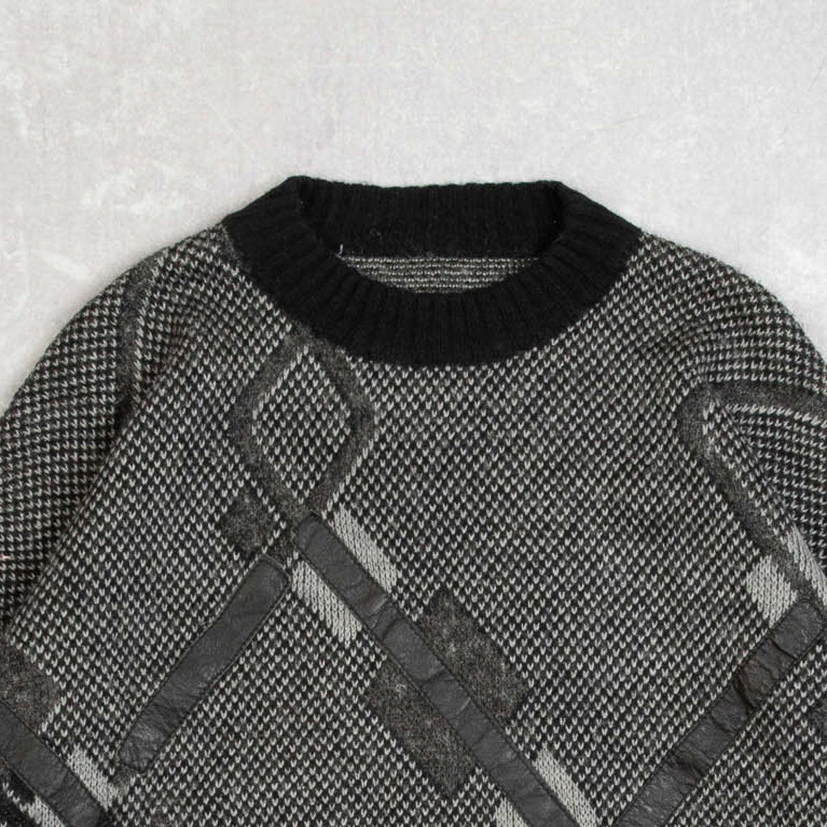 WOMEN'S VINTAGE 1980S DIAMOND LEATHER PATCH KNITTED JUMPER - X-LARGE