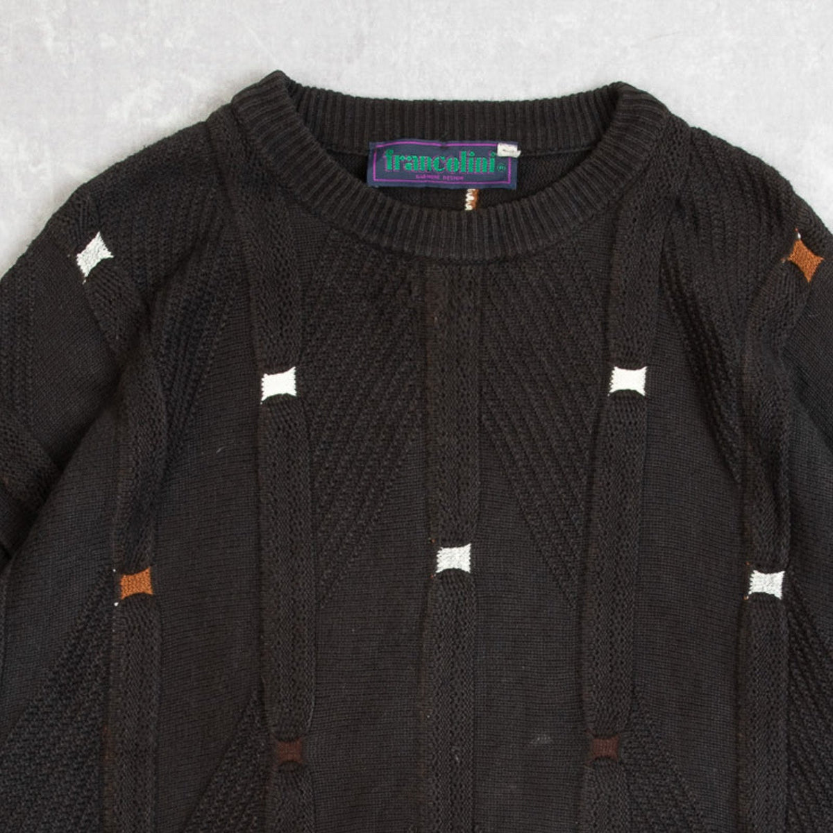 WOMEN'S VINTAGE 1980S STRUCTURED PATTERNED KNITTED JUMPER - X-LARGE