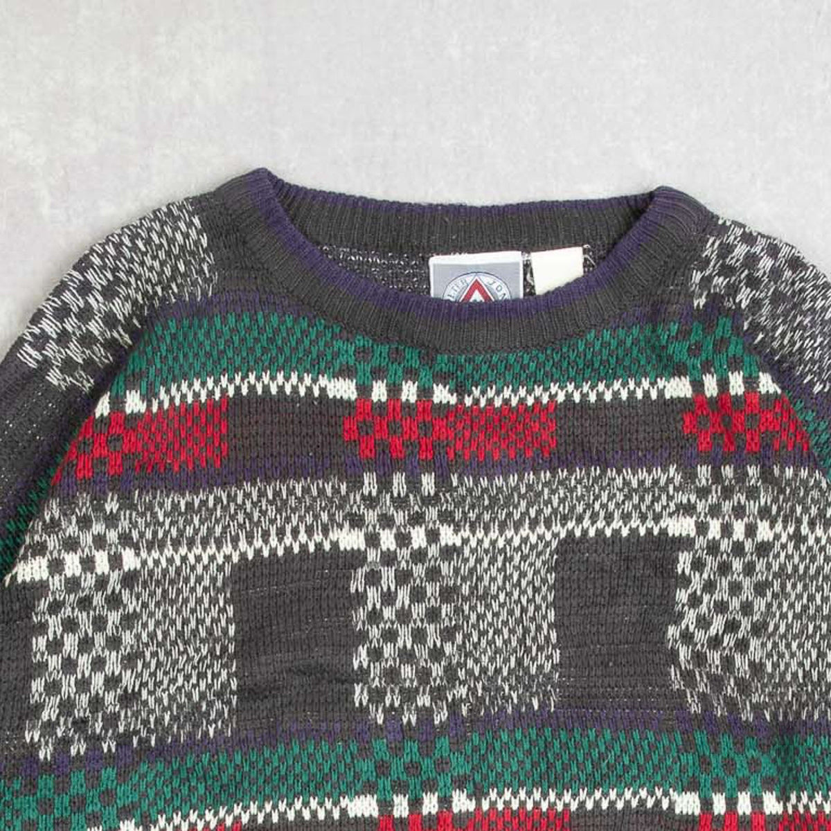 MEN'S VINTAGE 1980S PATTERNED KNITTED JUMPER - LARGE