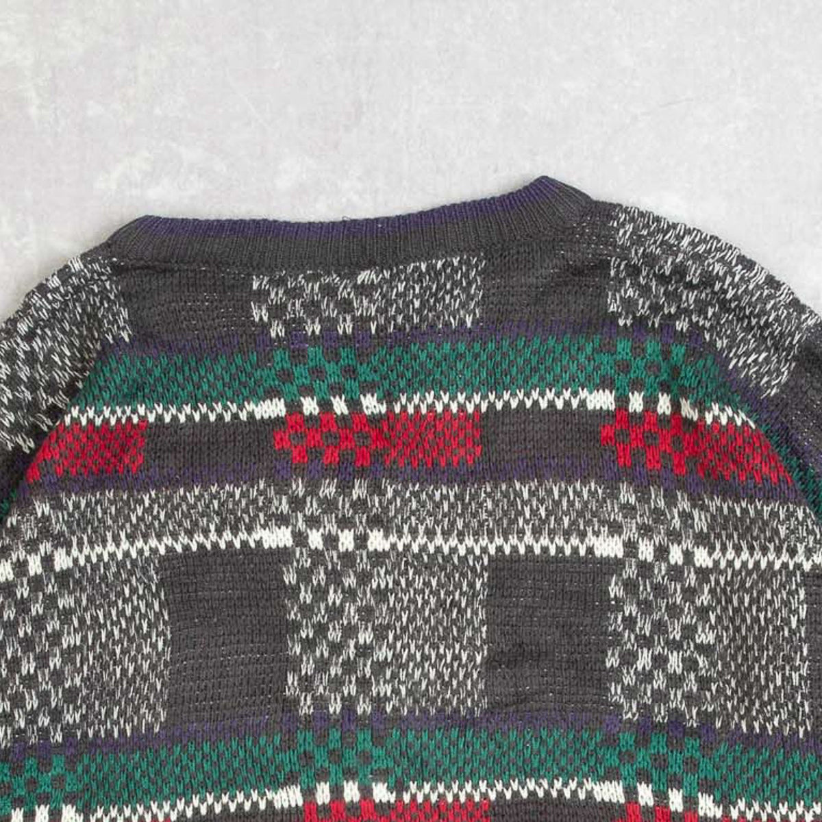 MEN'S VINTAGE 1980S PATTERNED KNITTED JUMPER - LARGE