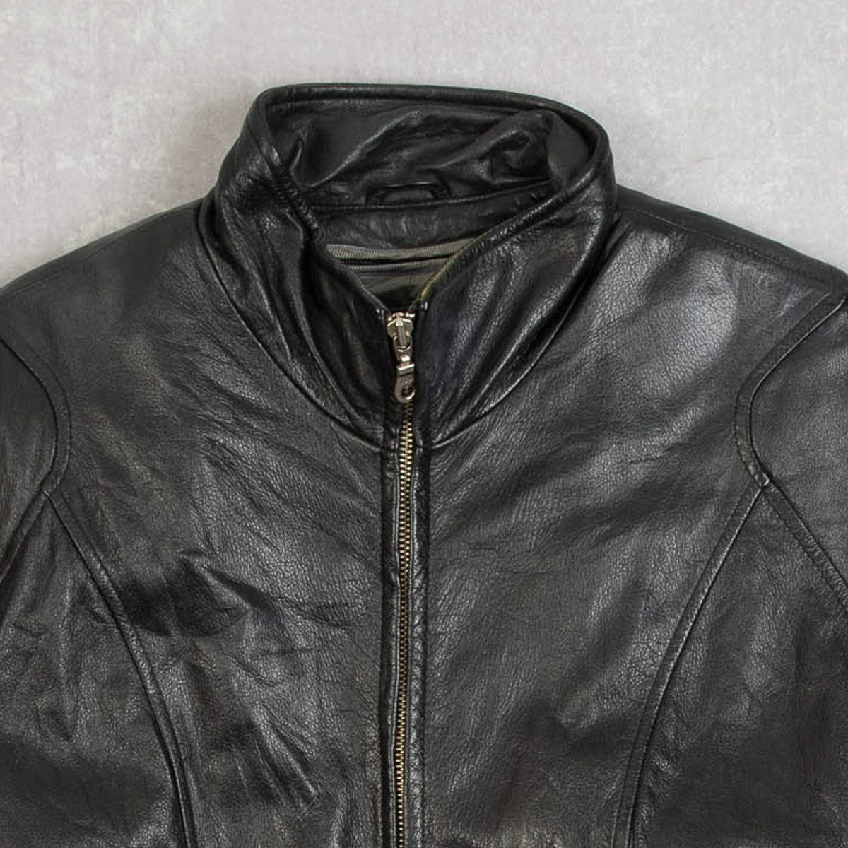 WOMEN'S VINTAGE 1990S LEATHER BELTED BIKER JACKET - MEDIUM