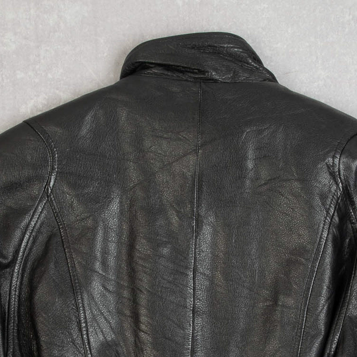 WOMEN'S VINTAGE 1990S LEATHER BELTED BIKER JACKET - MEDIUM