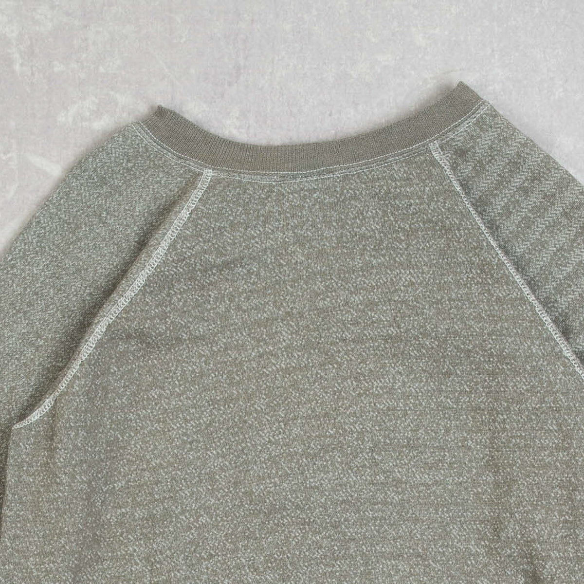 WOMEN'S VINTAGE 1980S WEST VIRGINIA MOUNTAINEERS RAGLAN SWEATSHIRT - MEDIUM