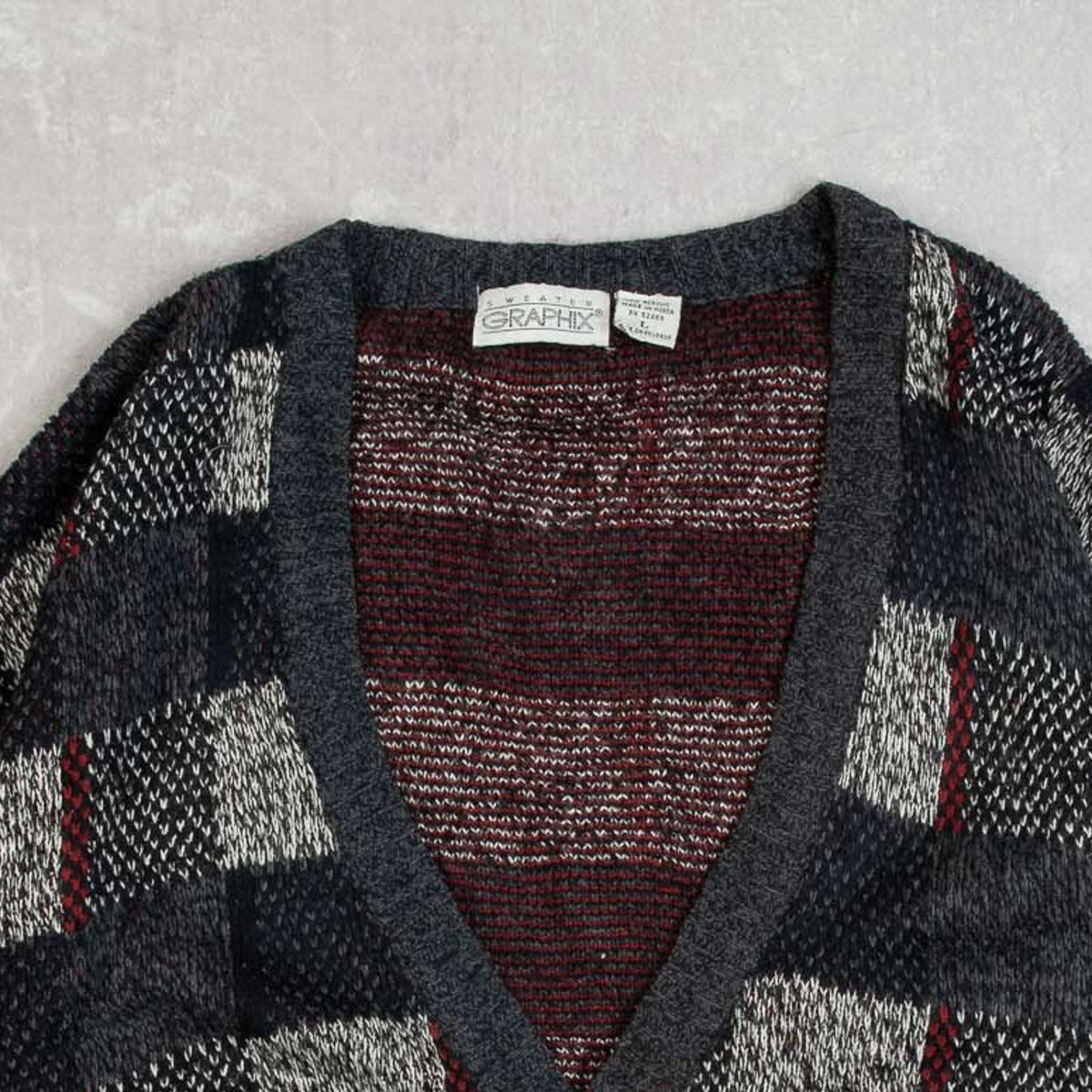 MEN'S VINTAGE 1990S CHECKERBOARD PATTERNED KNITTED CARDIGAN - LARGE