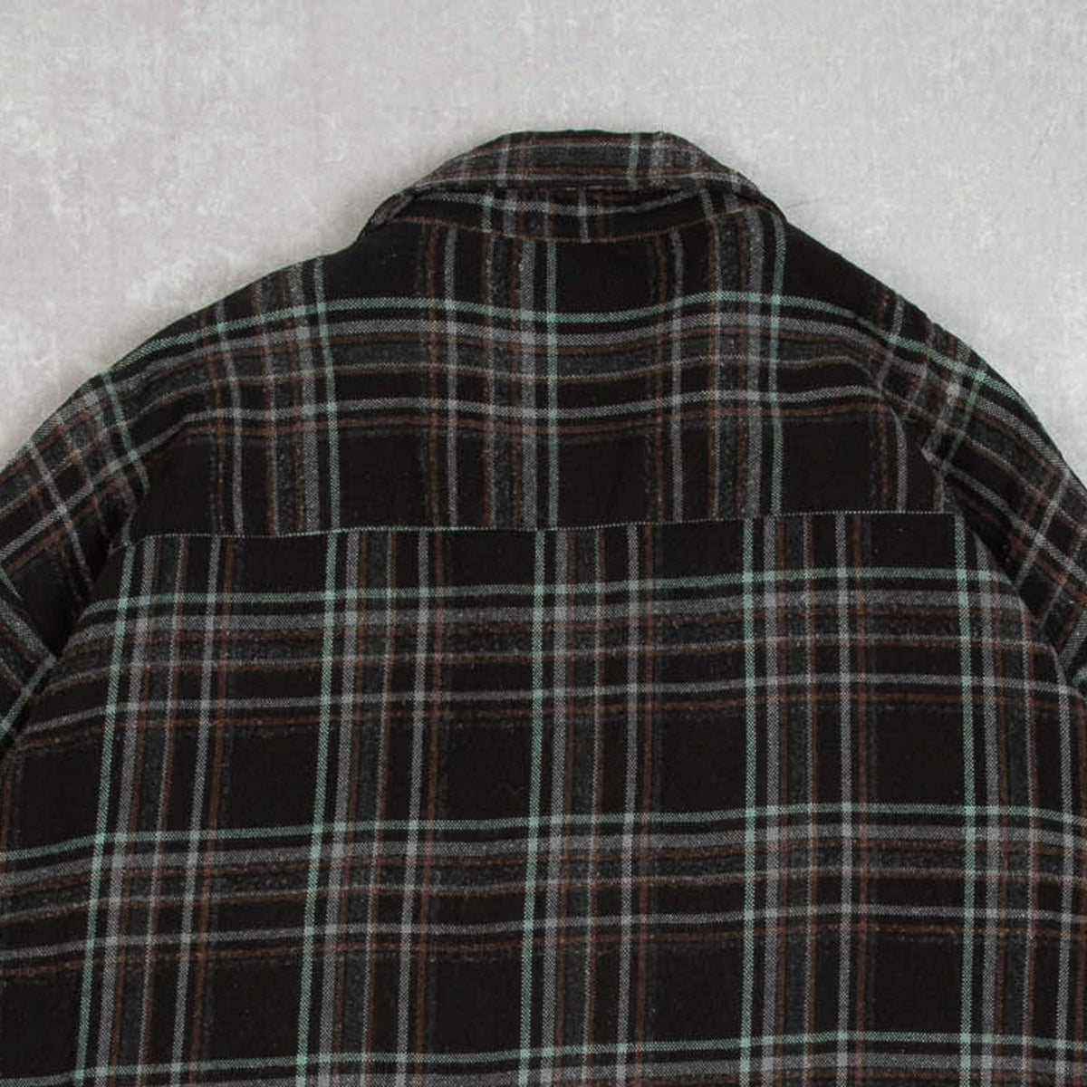 MEN'S VINTAGE 1990S WOOL STYLE CHECKED SHIRT - X-LARGE