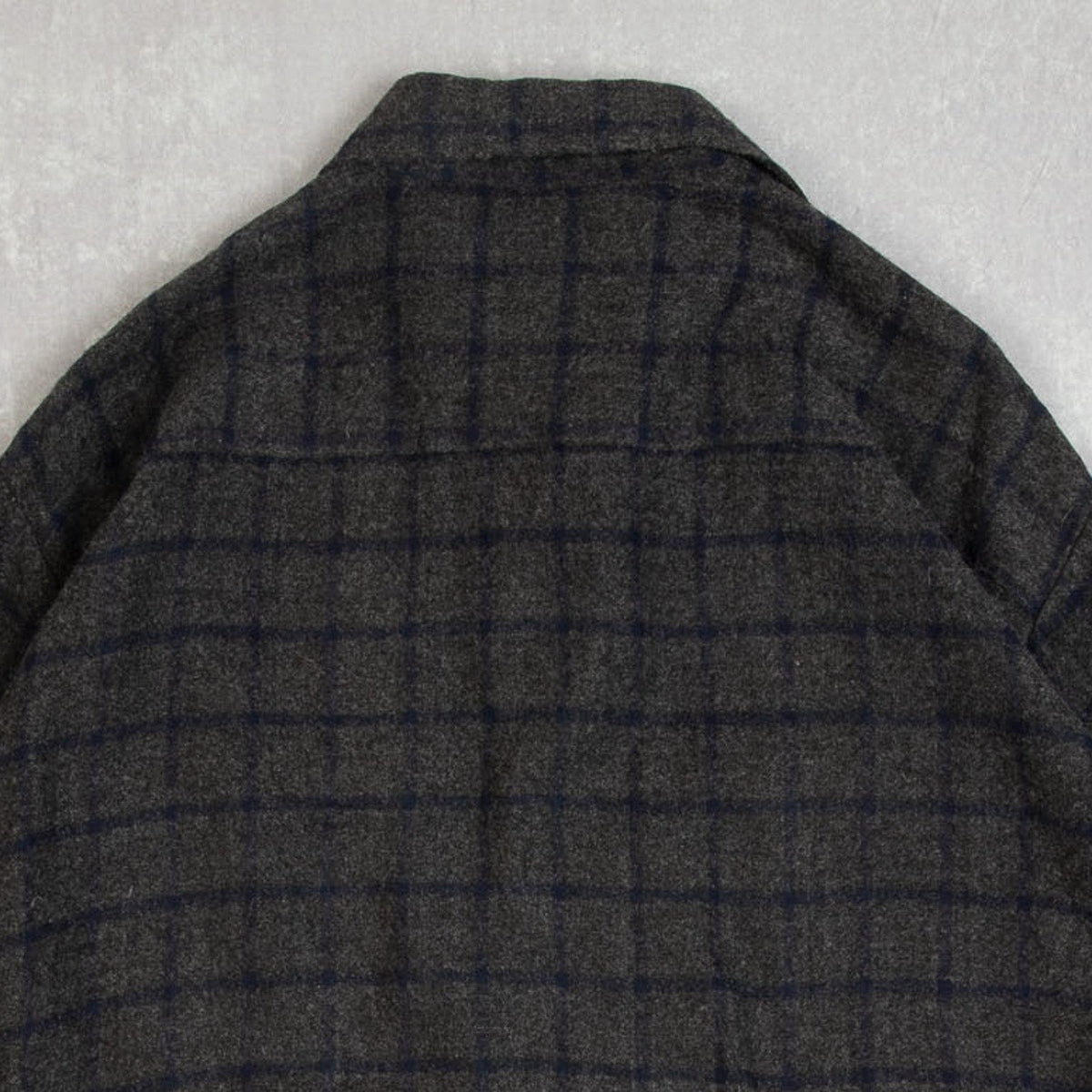 MEN'S VINTAGE CHECKED WOOL STYLE SHIRT - LARGE