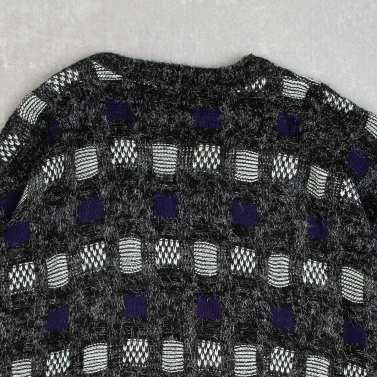 MEN'S VINTAGE 1980S PATTERNED KNITTED JUMPER - LARGE