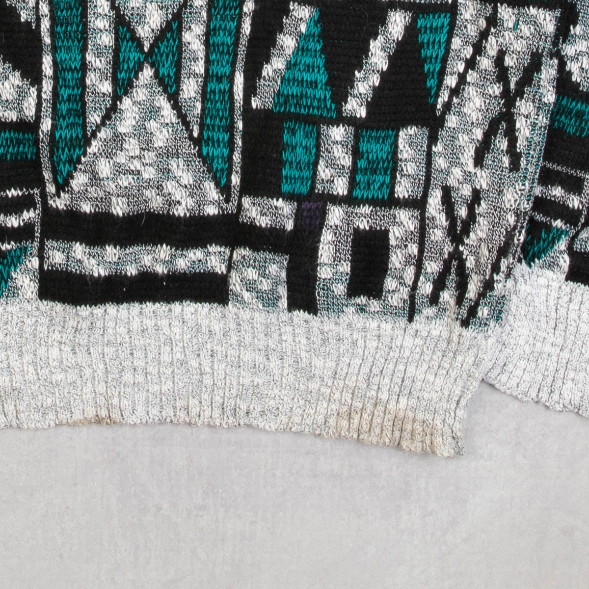 MEN'S VINTAGE 1990S PATTERNED KNITTED JUMPER - LARGE