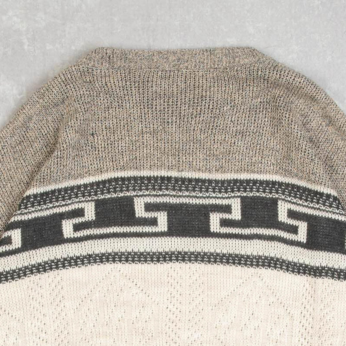 MEN'S VINTAGE 1980S STRUCTURED PATTERNED KNITTED JUMPER - MEDIUM