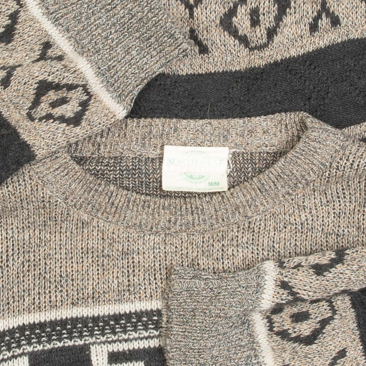 MEN'S VINTAGE 1980S STRUCTURED PATTERNED KNITTED JUMPER - MEDIUM