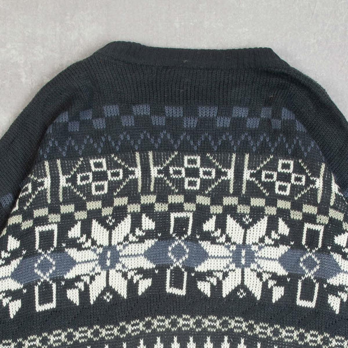 MEN'S VINTAGE 1980S STRUCTURED PATTERNED KNITTED JUMPER - LARGE