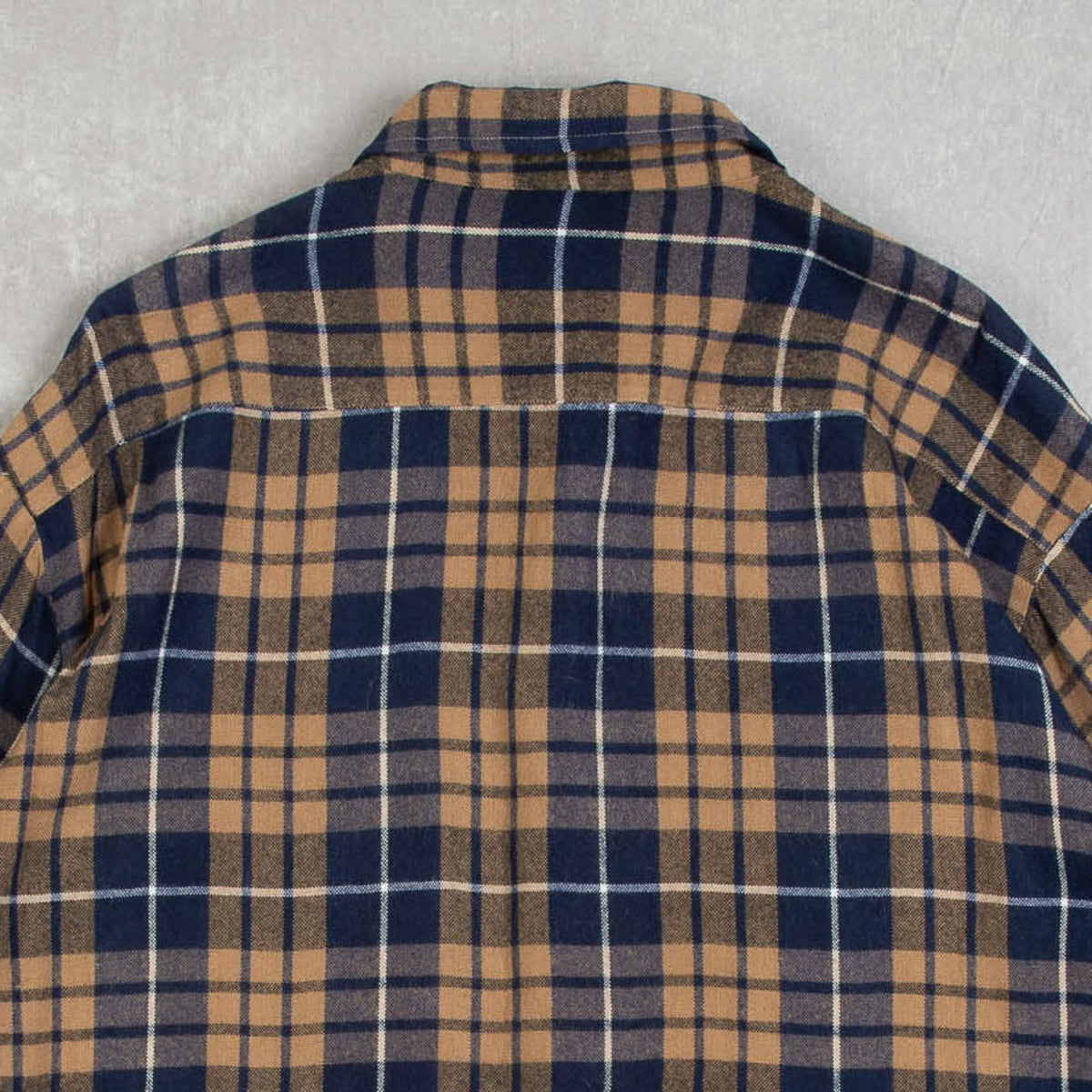 MEN'S VINTAGE 1990S CHECKED WOOL STYLE FLANNEL SHIRT - X-LARGE