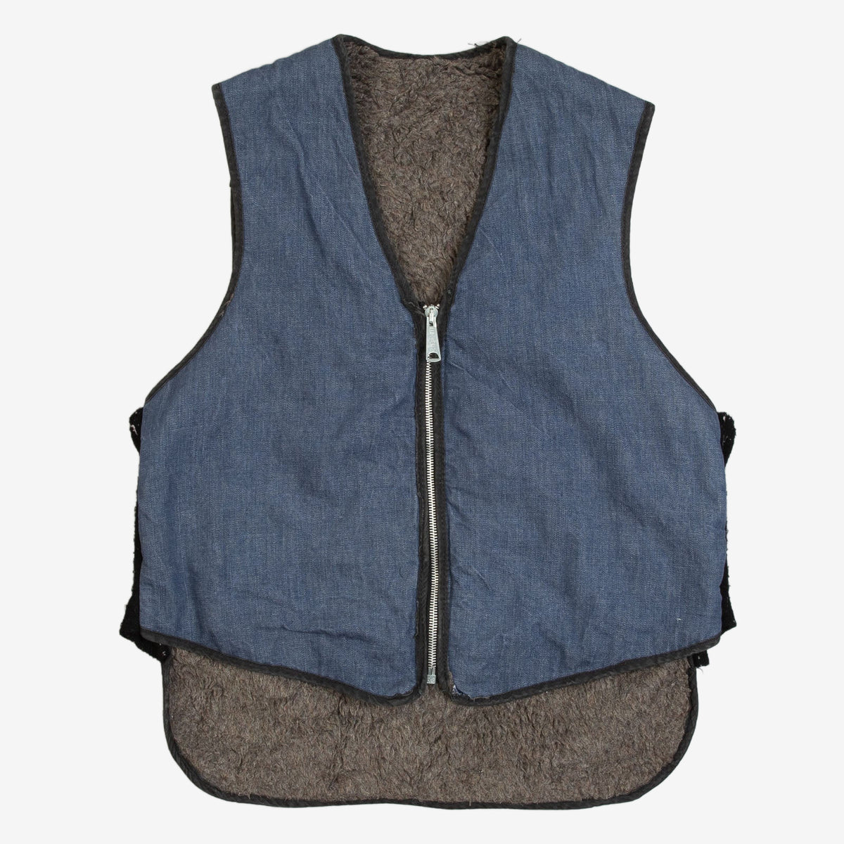 MEN'S VINTAGE 1980S DENIM FLEECE LINED VEST JACKET - MEDIUM