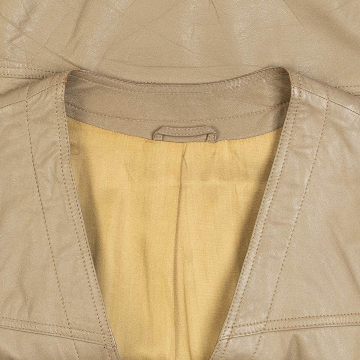 MEN'S VINTAGE 1990S LEATHER VEST JACKET - MEDIUM