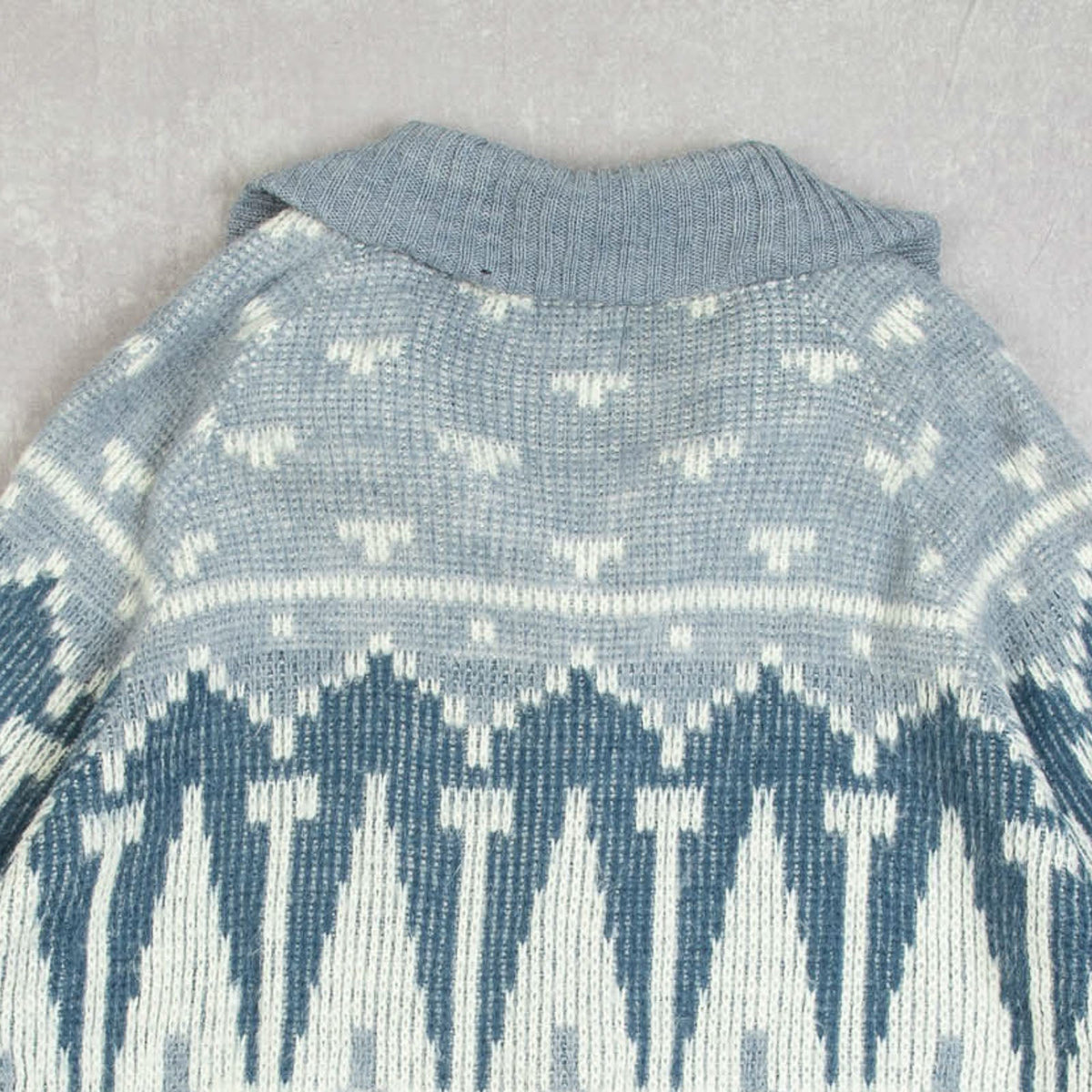 WOMEN'S VINTAGE 1980S FULL ZIP PATTERNED KNITTED JUMPER - X-LARGE