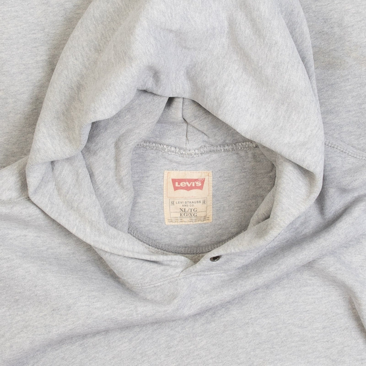 MEN'S VINTAGE 2000S LEVI'S HEAVYWEIGHT HOODED SWEATSHIRT - X-LARGE
