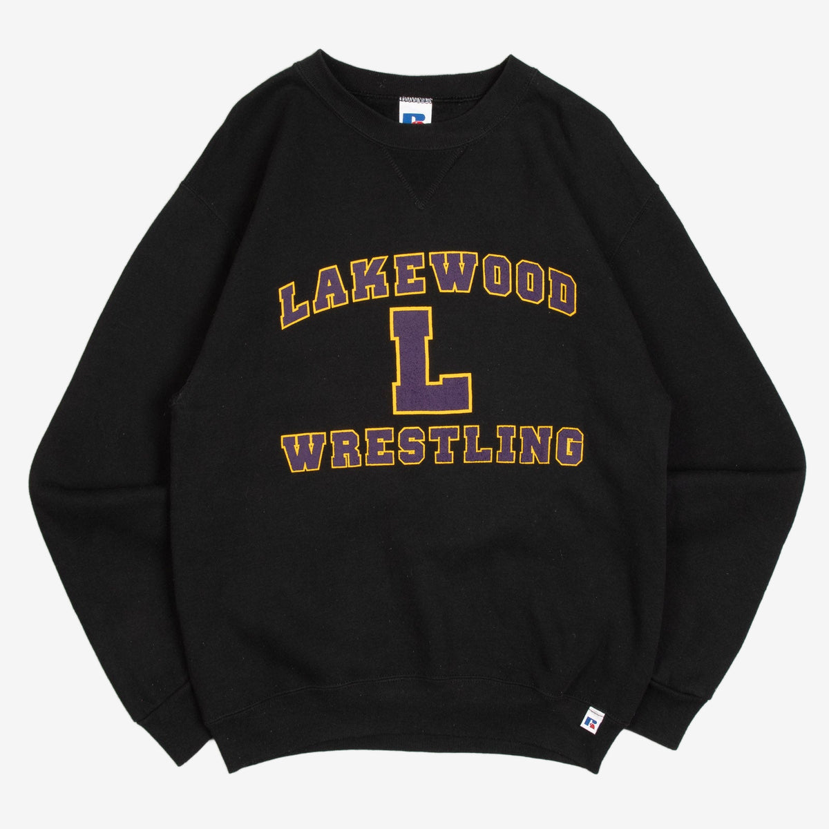 MEN'S VINTAGE 1990S RUSSELL ATHLETIC LAKEWOOD WRESTLING SWEATSHIRT - SMALL