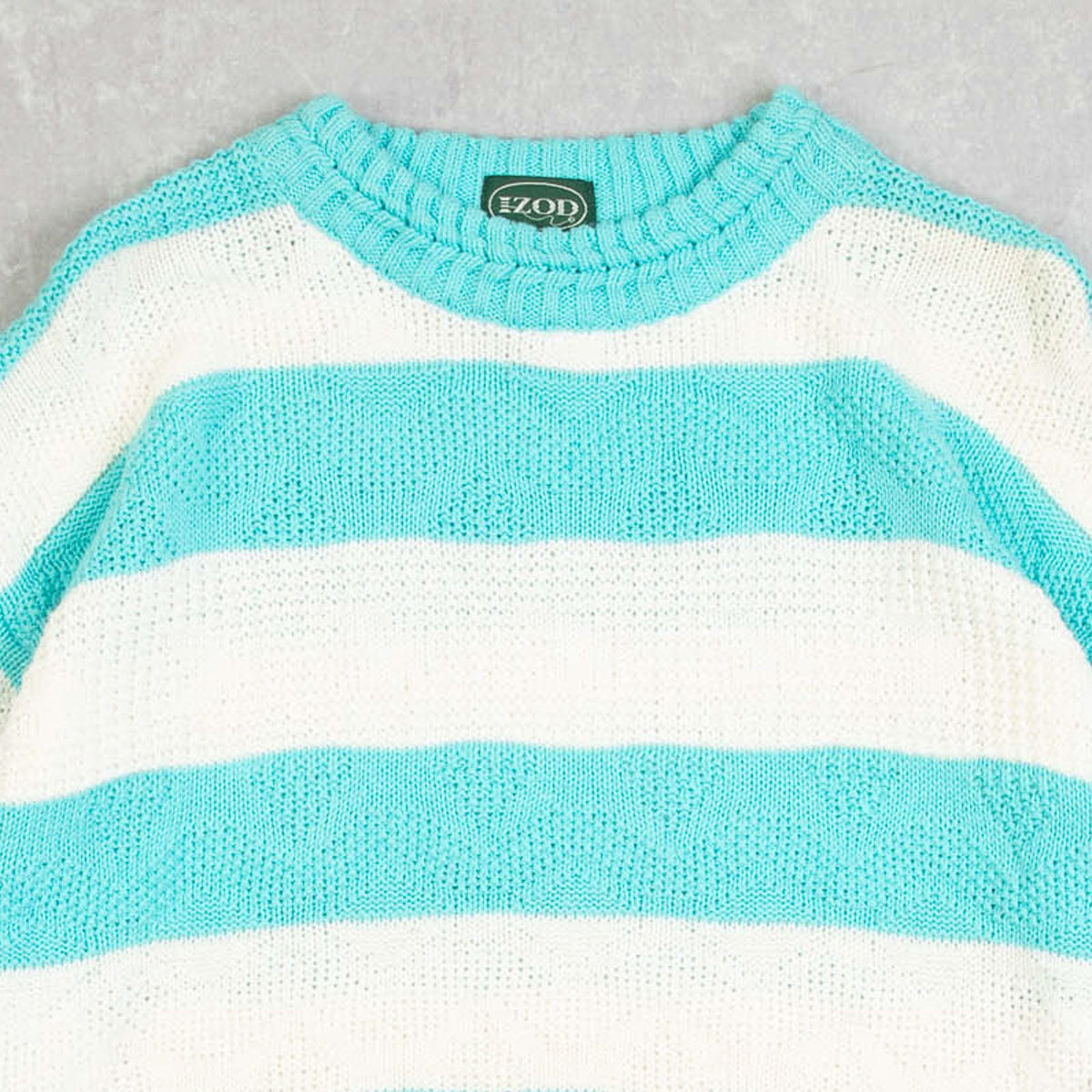 MEN'S VINTAGE 1990S IZOD STRIPED STRUCTURED KNITTED JUMPER - LARGE